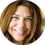 Andréa Zamorano.png